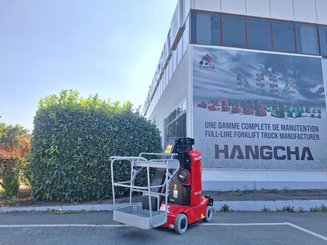 Vertical lift platform Hangcha HV110D
