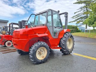 All-terrain forklift Manitou M30.2