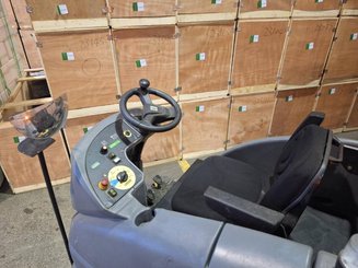 Walk-behind scrubber dryer Kärcher BD100/25 - 6