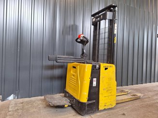 Pallet stacker Yale MS12X