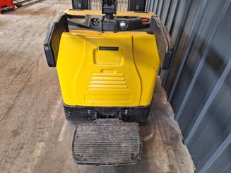 Pallet stacker Yale MS12X