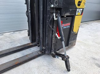 Stand-on pallet stacker Caterpillar NSR20N