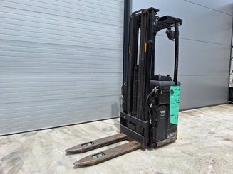 Stand-on pallet stacker Caterpillar NSR16N - 1