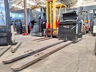 Low-level order picker Caterpillar NO20NE