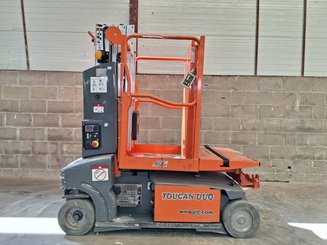 Vertical lift platform JLG TOUCAN DUO