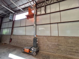 Vertical lift platform JLG TOUCAN DUO