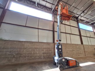 Vertical lift platform JLG TOUCAN DUO