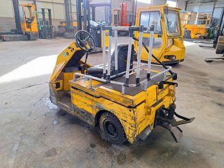 Tow tractor Charlatte TE206
