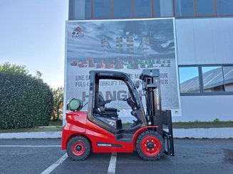Four wheel front forklift Hangcha XF30G-2 - 1