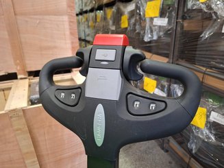 Pedestrian pallet stacker Hangcha CDD20-AC2-I