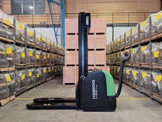 Pedestrian pallet stacker Hangcha CDD20-AC2-I
