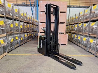 Pedestrian pallet stacker Hangcha CDD20-AC2-I