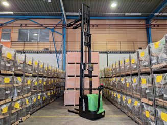 Pedestrian pallet stacker Hangcha CDD20-AC2-I