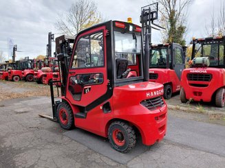 Four wheel front forklift Hangcha XF25D-2 (CPCD25-X2H7F1) - 3