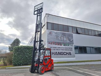 Four wheel front forklift Hangcha XF35D-2