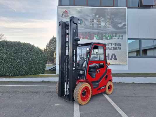 Four wheel front forklift Hangcha XF35G-2 - 1