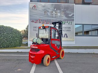 Four wheel front forklift Hangcha XF35G-2