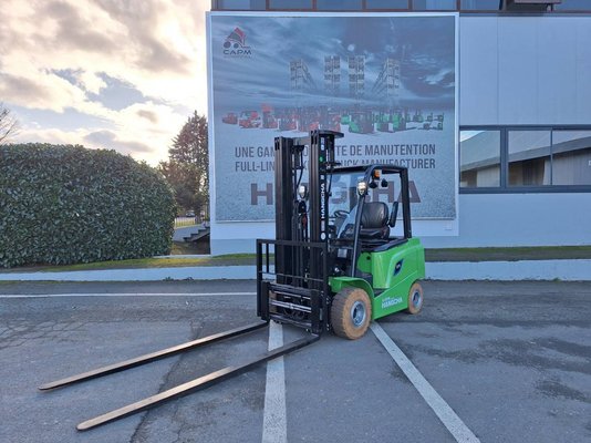 Four wheel front forklift Hangcha AE25-I - 1