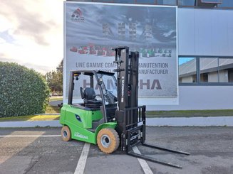 Four wheel front forklift Hangcha AE25-I - 1