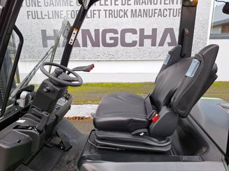 Four wheel front forklift Hangcha AE35-I