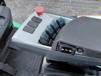 Four wheel front forklift Hangcha X4W70-I