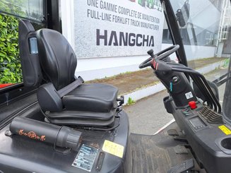 Four wheel front forklift Hangcha XF35D-2