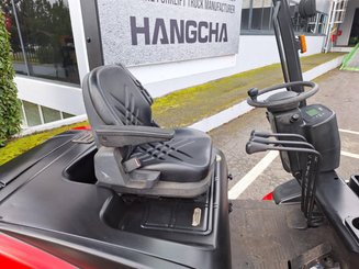 Four wheel front forklift Hangcha A4W25 - 12