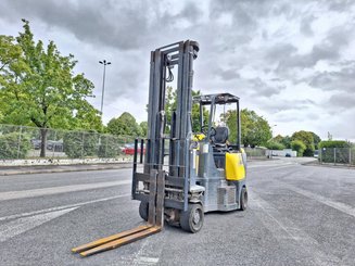 Articulated forklift Aisle Master 20SE - 1