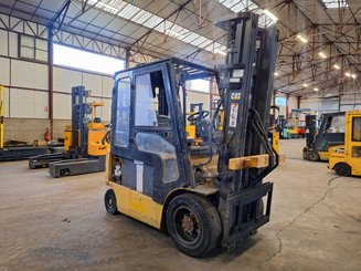 Four wheel front forklift Caterpillar EP30K