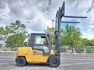 Four wheel front forklift Caterpillar GP50K