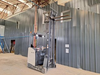 Reach truck Crown ESR5000-1.4