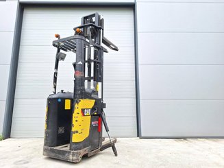 Stand-on pallet stacker Caterpillar NSR20N