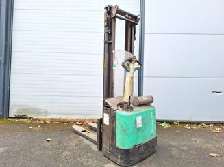 Pedestrian pallet stacker Mitsubishi SBP12N - 3