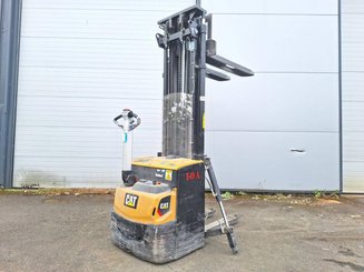 Pedestrian pallet stacker Caterpillar NSP16N2