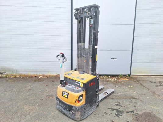 Pedestrian pallet stacker Caterpillar NSP16N2 - 1