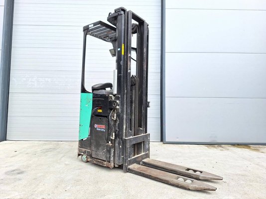 Stand-on pallet stacker Caterpillar NSR20N - 1