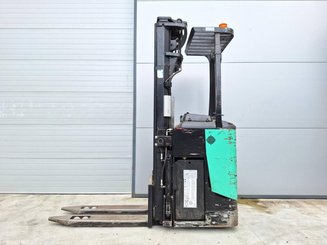 Stand-on pallet stacker Caterpillar NSR20N - 5