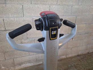 Pedestrian pallet stacker Caterpillar NSP16N2 - 12