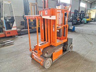 Vertical lift platform JLG TOUCAN DUO