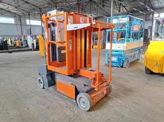 Vertical lift platform JLG TOUCAN DUO