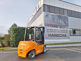 Four wheel front forklift Hangcha XE38i