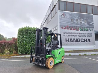 Four wheel front forklift Hangcha AE25-I - 1