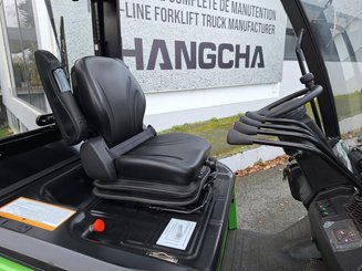 Four wheel front forklift Hangcha AE25-I - 12