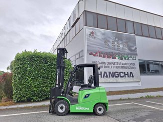 Four wheel front forklift Hangcha AE25-I