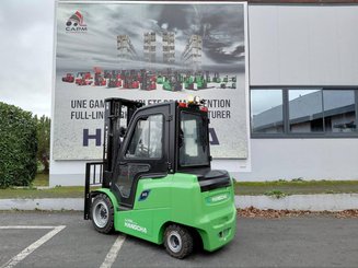 Four wheel front forklift Hangcha AE30-I - 3