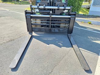 Four wheel front forklift Hangcha X100I - 12