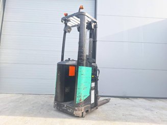 Stand-on pallet stacker Caterpillar NSR16N