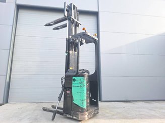 Stand-on pallet stacker Caterpillar NSR16N - 8