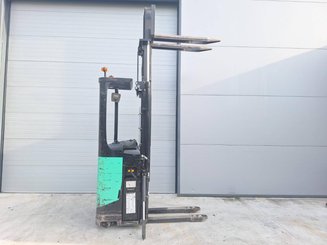 Stand-on pallet stacker Caterpillar NSR16N - 10