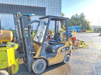 Four wheel front forklift Caterpillar GP18N2 - 1